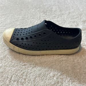 Native Sneakers M6 W8 Navy Blue Rubber Water Shoes Adult Jefferson